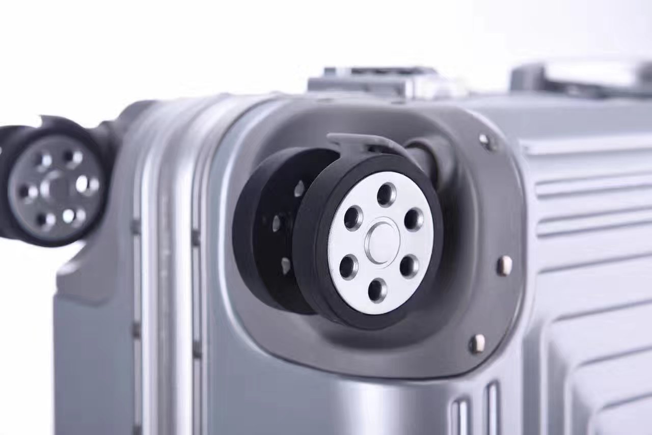 18-Zoll-Universalradgehäuse mit Aluminiumrahmen, werkseitig individuelles Design