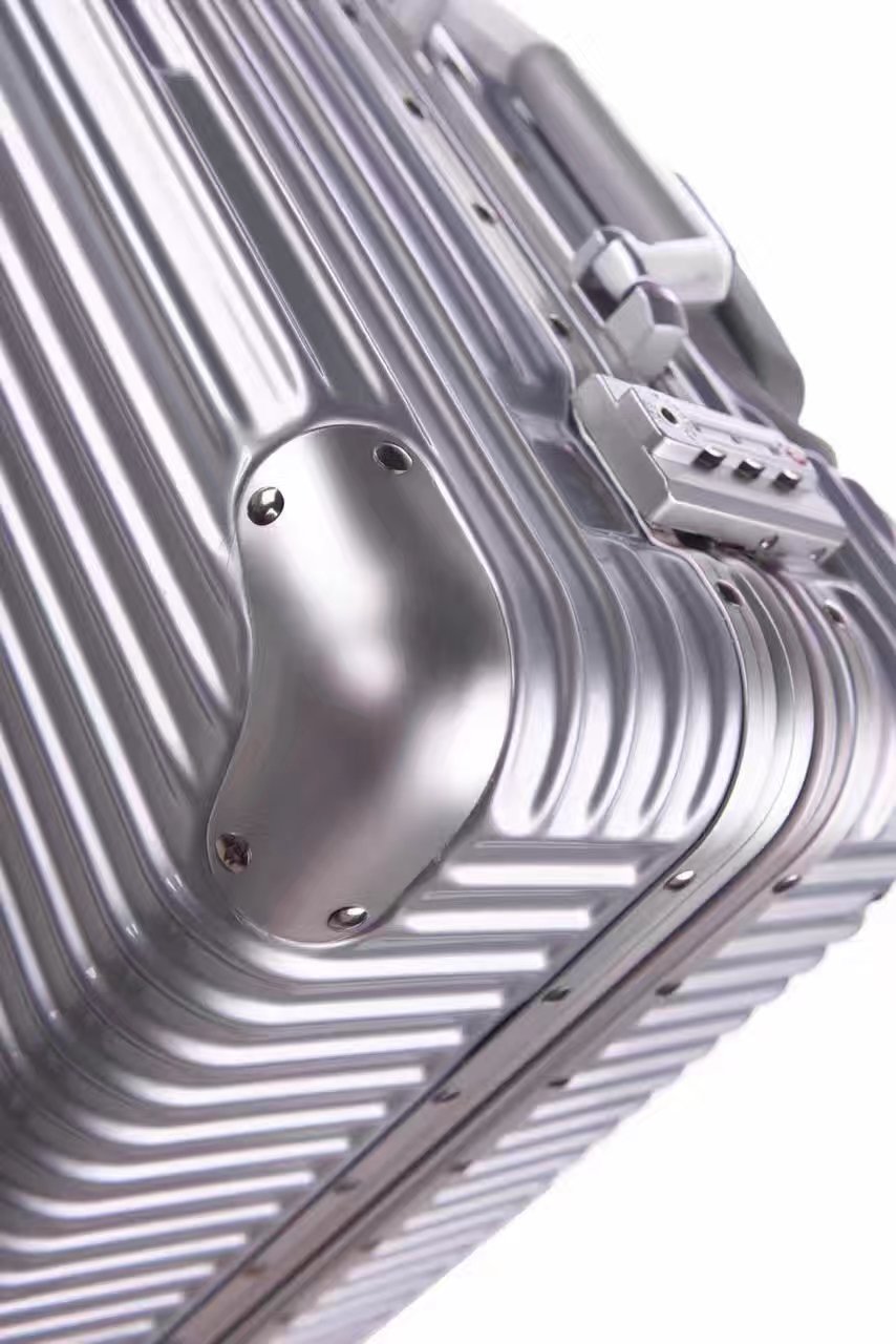 18-Zoll-Universalradgehäuse mit Aluminiumrahmen, werkseitig individuelles Design